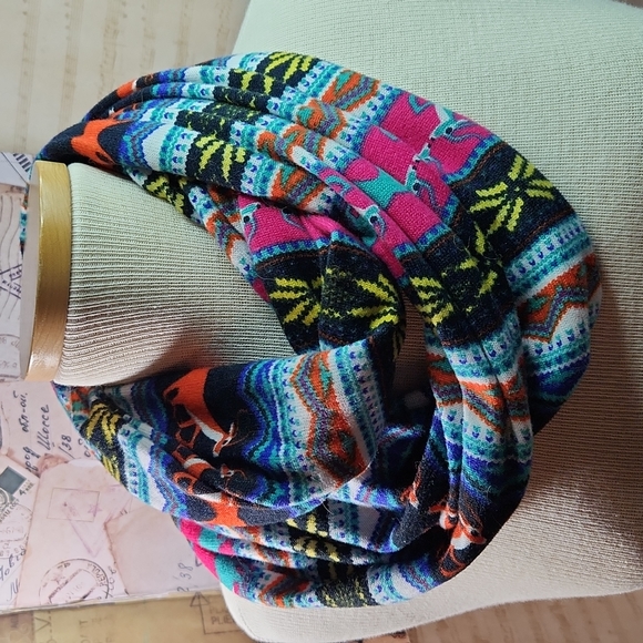 Infinity Scarf Antelope Safari Patterns - Picture 2 of 4